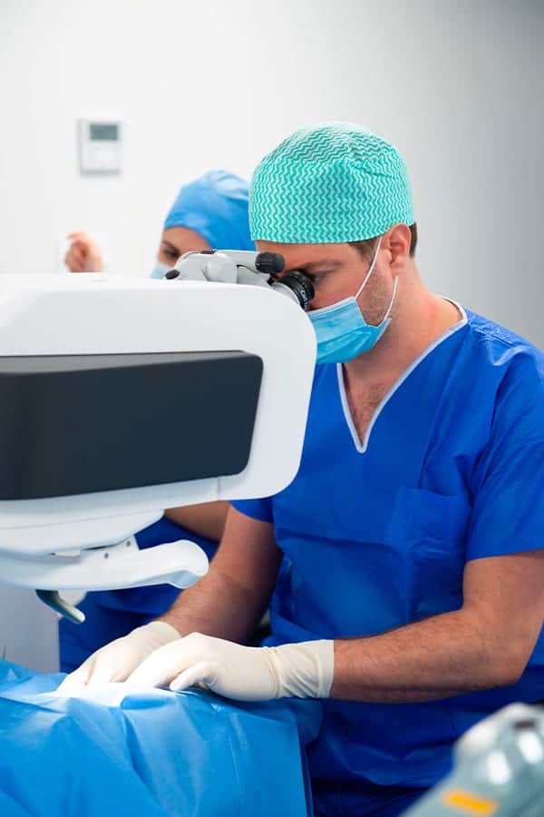 chirurgie refractive smile myopie hypermetropie operation docteur rambaud ophtalmo paris