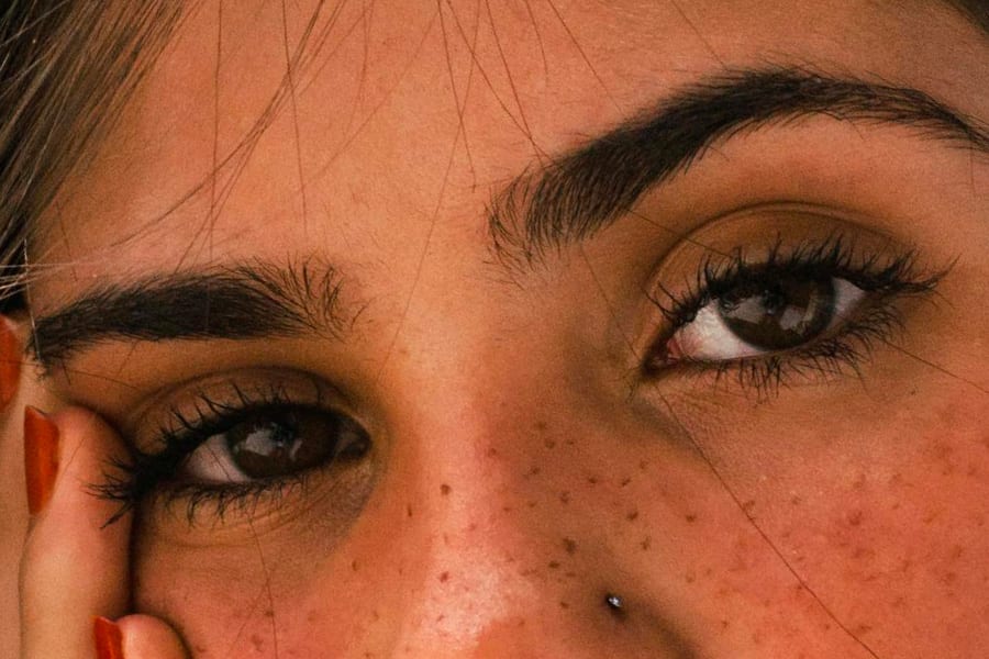 chirurgie yeux laser astigmates ophtalmologiste specialiste chirurgie refractive astigmatisme paris dr camille rambaud