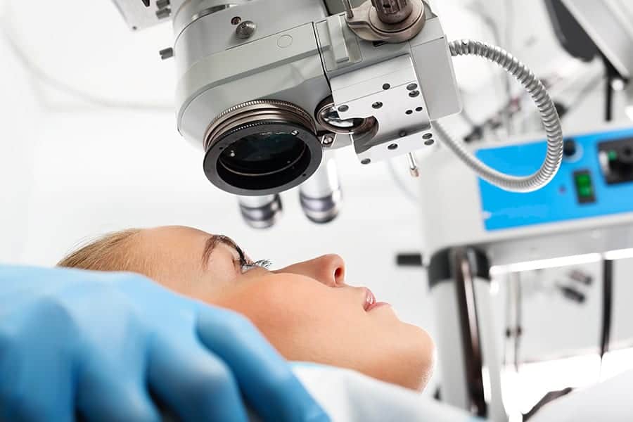 operation smile yeux tout ce qu il faut s avoir ophtalmologiste specialiste chirurgie refractive cataracte paris docteur camille rambaud