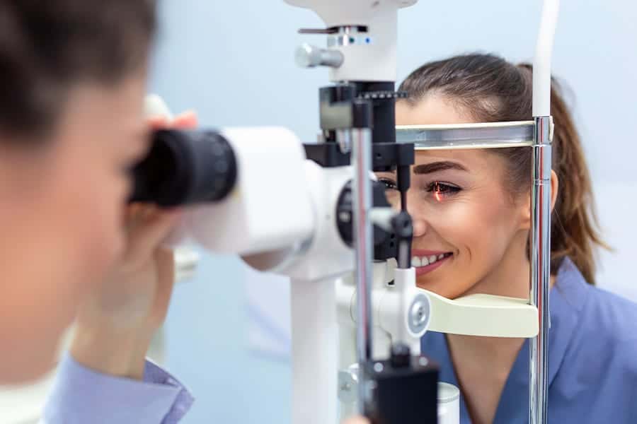 chirurgie refractive smile dr camille rambaud ophtalmologiste specialiste chirurgie refractive cataracte paris